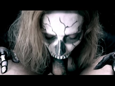 ❤️ Ragazza demonia chì succhia u cazzo cù a so bocca nera è ingoia cum. ❤ Porno à noi % co.tuberxxx.ru% ❌️